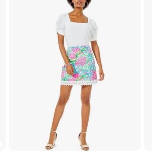 Lilly Pulitzer size 4 Zanzibar blue pink Floral Izzy Skirt w white lace hemline